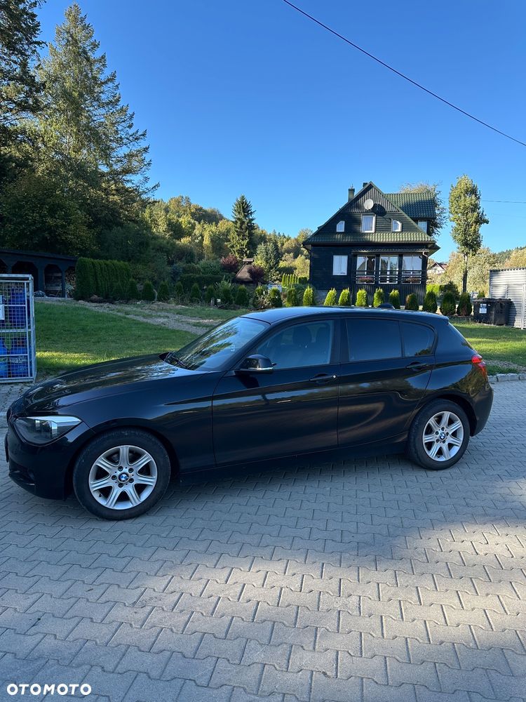 BMW Seria 1 116d - 14