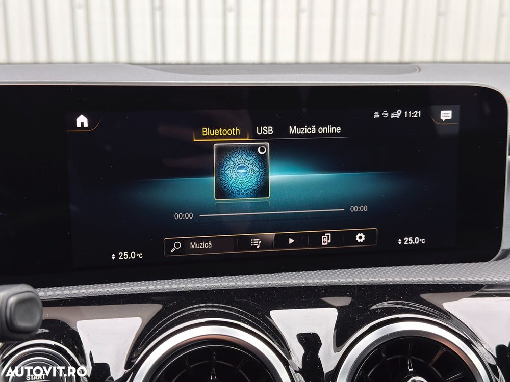 Mercedes-Benz CLA - 35