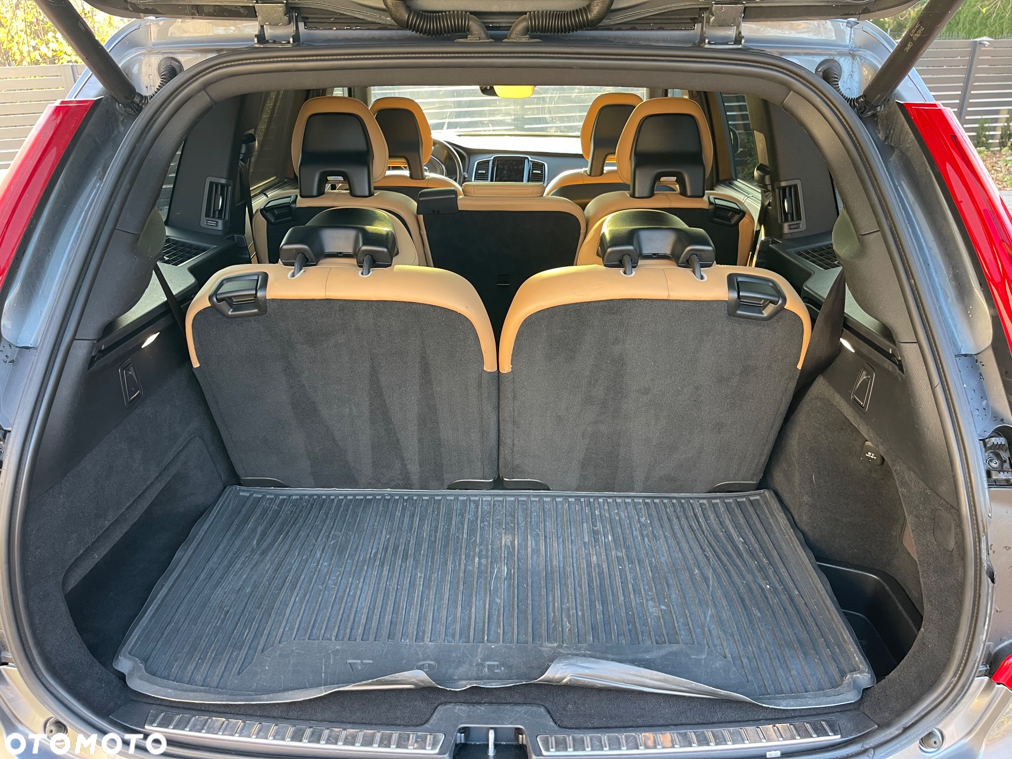 Volvo XC 90 T8 AWD Twin Engine Geartronic Inscription - 21