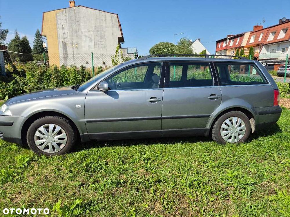 Volkswagen Passat - 2