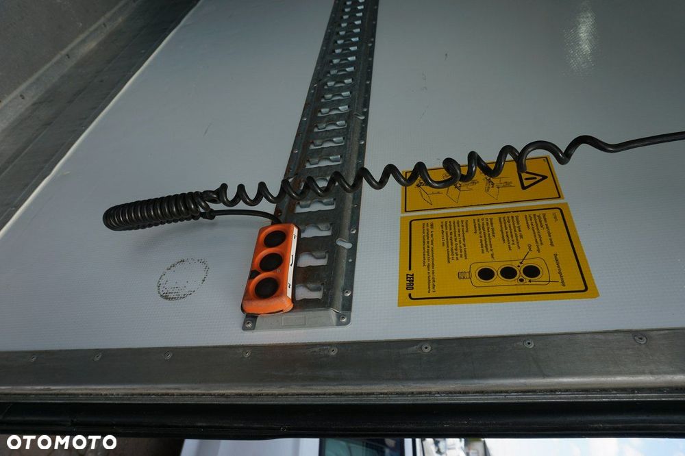 Volkswagen Crafter - 9