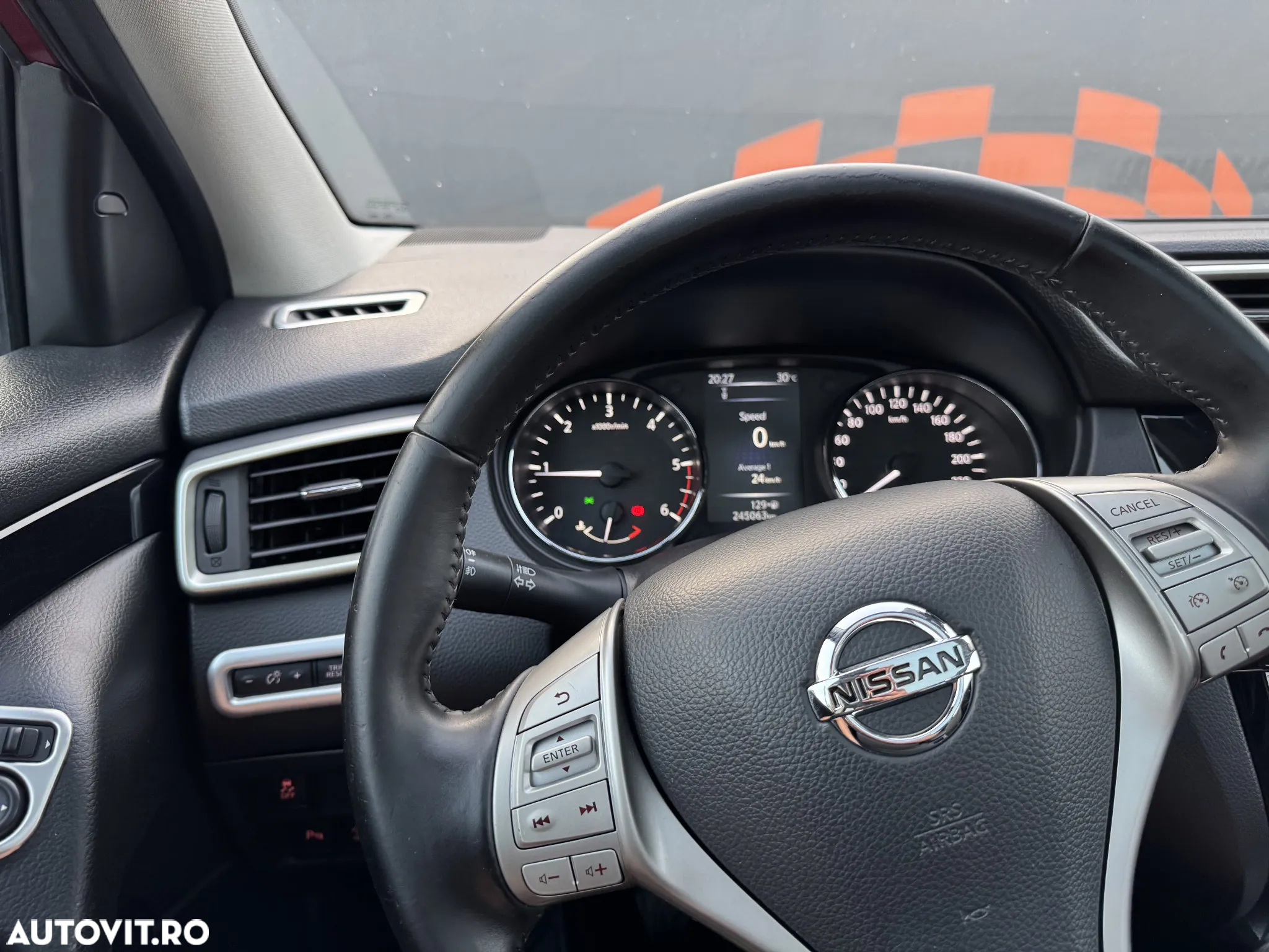 Nissan Qashqai 1.5 DCI TEKNA - 13