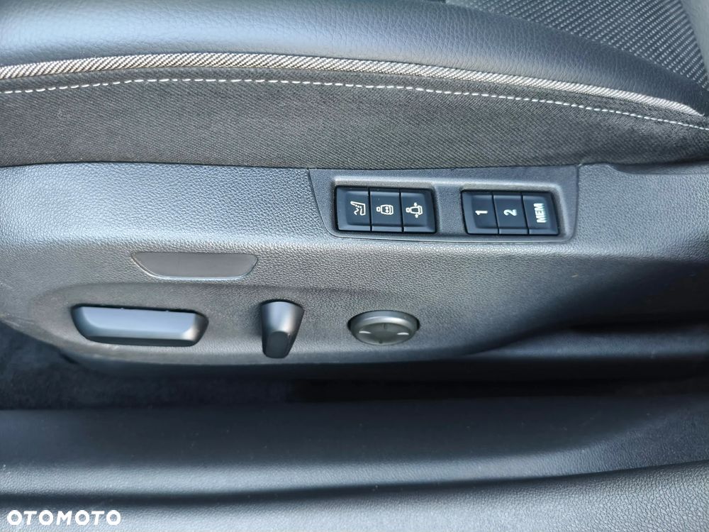 Opel Insignia 2.0 Automatik Business Innovation - 25