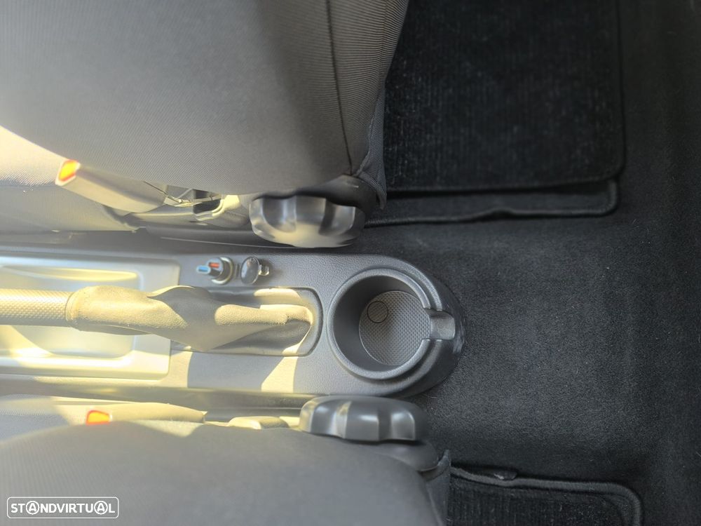 Chevrolet Aveo 1.2 LT Bi-Fuel - 29