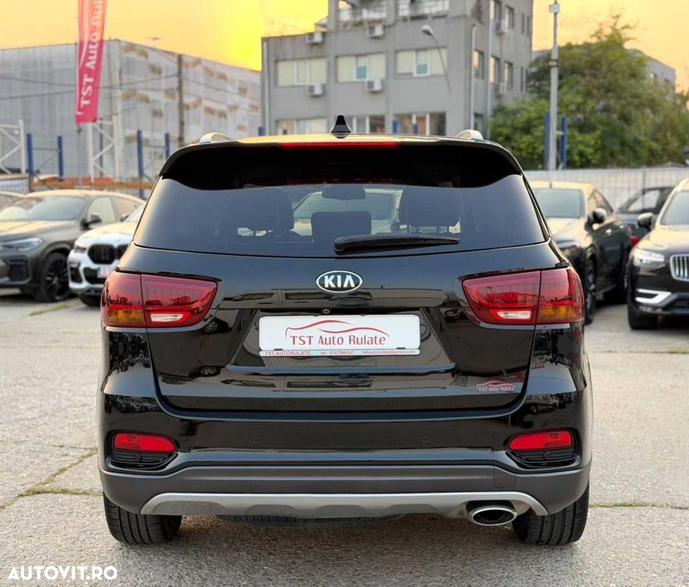 Kia Sorento - 8