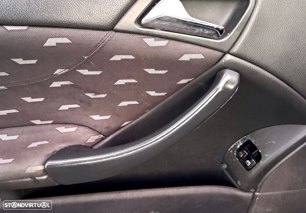 Mercedes-Benz C 220 - 16