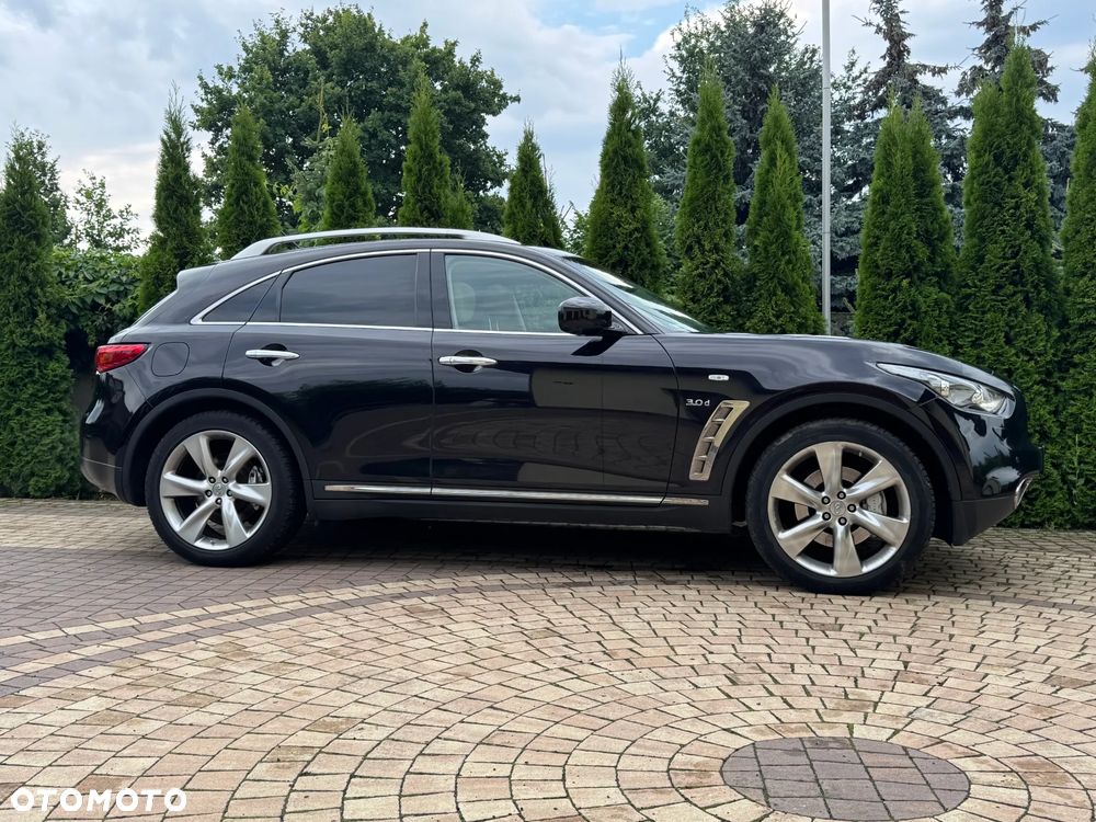 Infiniti QX70 3.0d S Premium - 4