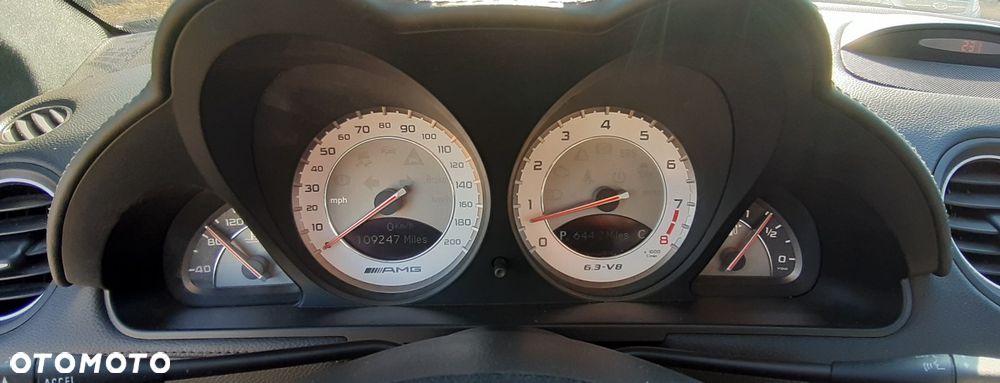 Mercedes-Benz SL 63 AMG - 16
