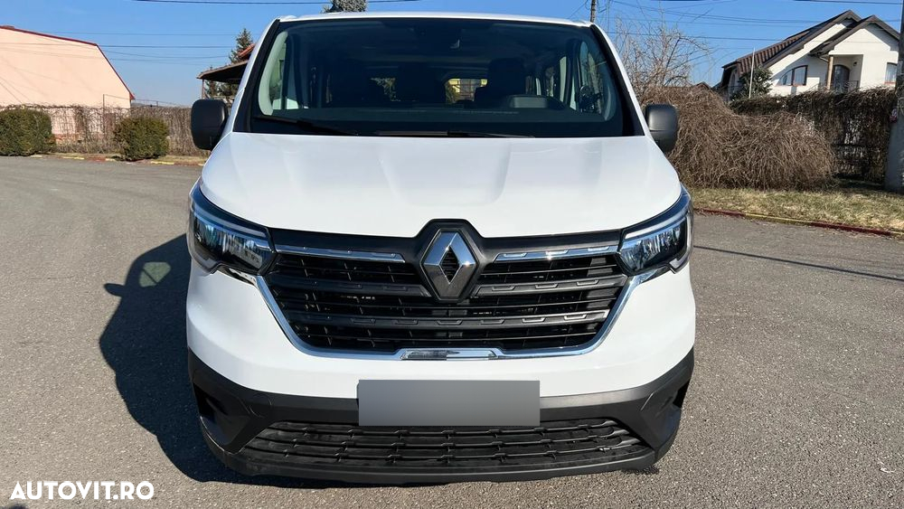 Renault Trafic Combi 2.0 Blue dCi 110 S&S L1 8+1 Life - 2