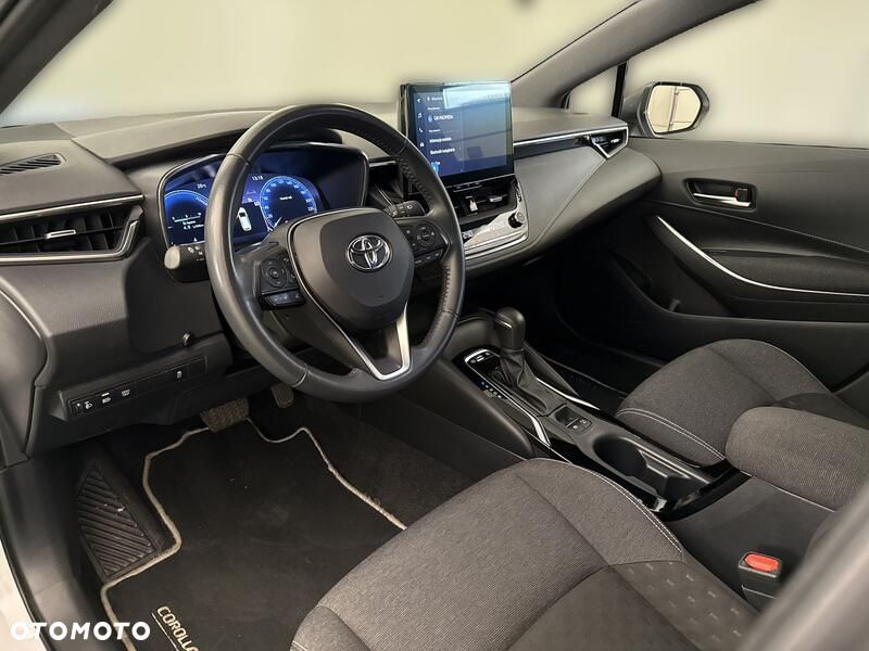Toyota Corolla 1.8 Hybrid Comfort - 10