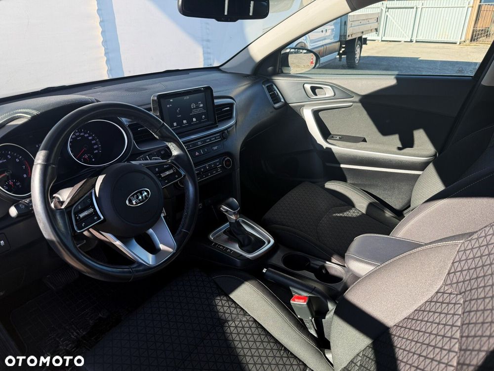 Kia Ceed 1.4 T-GDI M DCT - 12