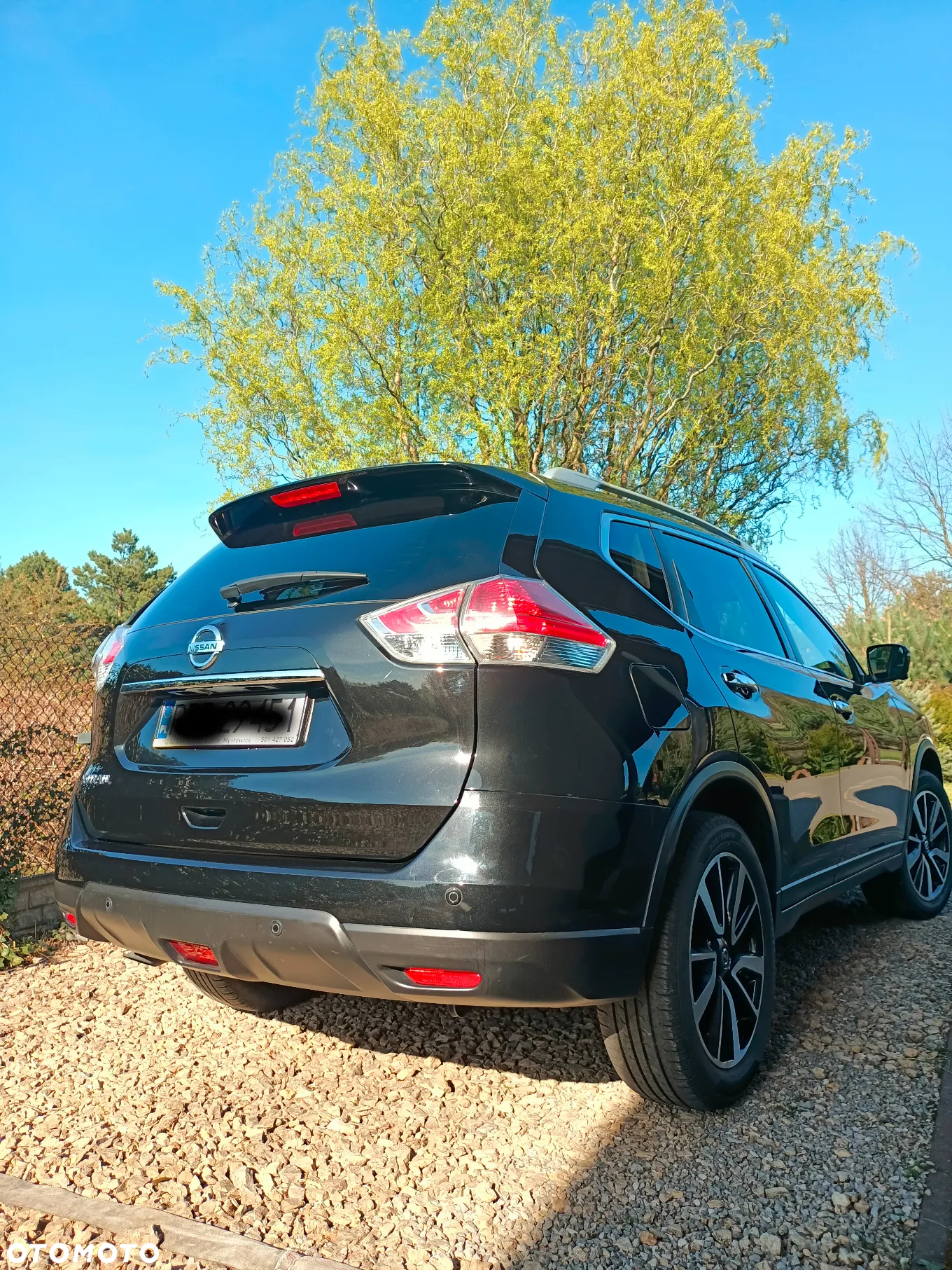 Nissan X-Trail 2.0 dCi ALL-MODE 4x4i Tekna - 2