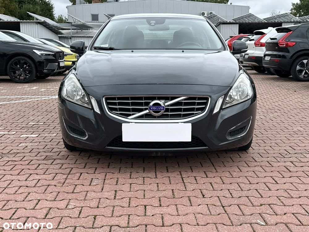 Volvo S60 D3 Kinetic - 8