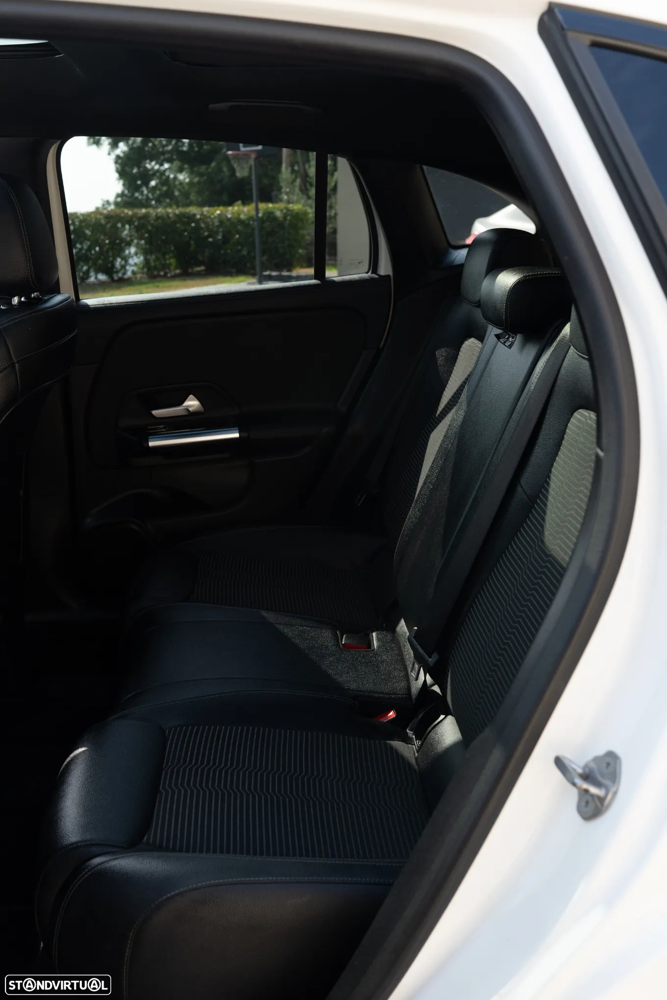 Mercedes-Benz GLA 180 d Urban Aut. - 18