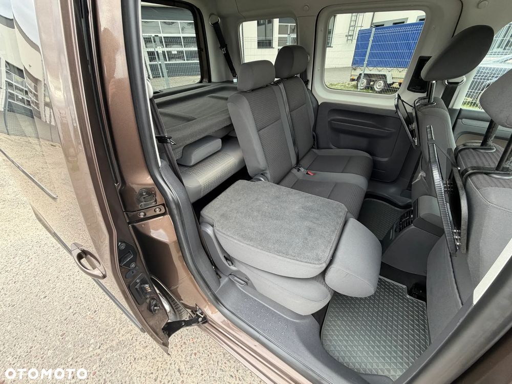 Volkswagen Caddy Highline - 10