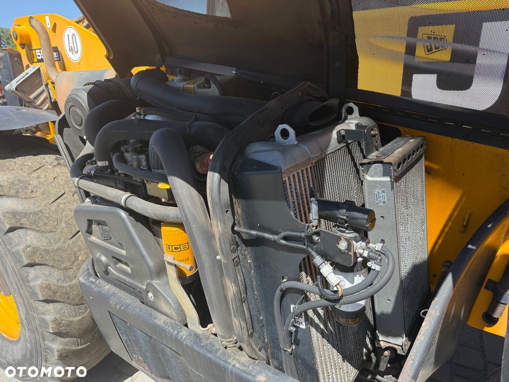 JCB 550-80 AGRI PLUS - 9