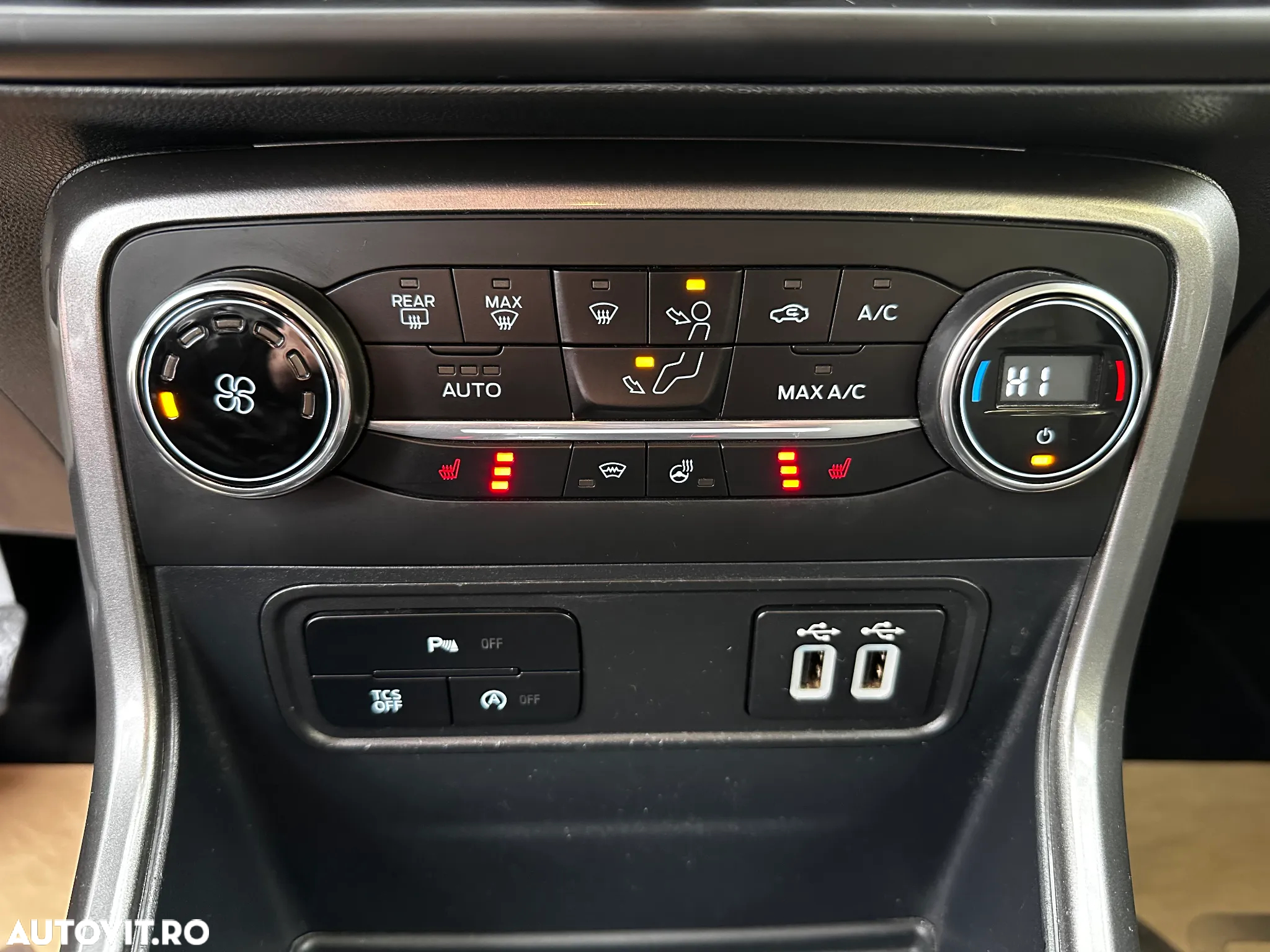 Ford EcoSport - 28