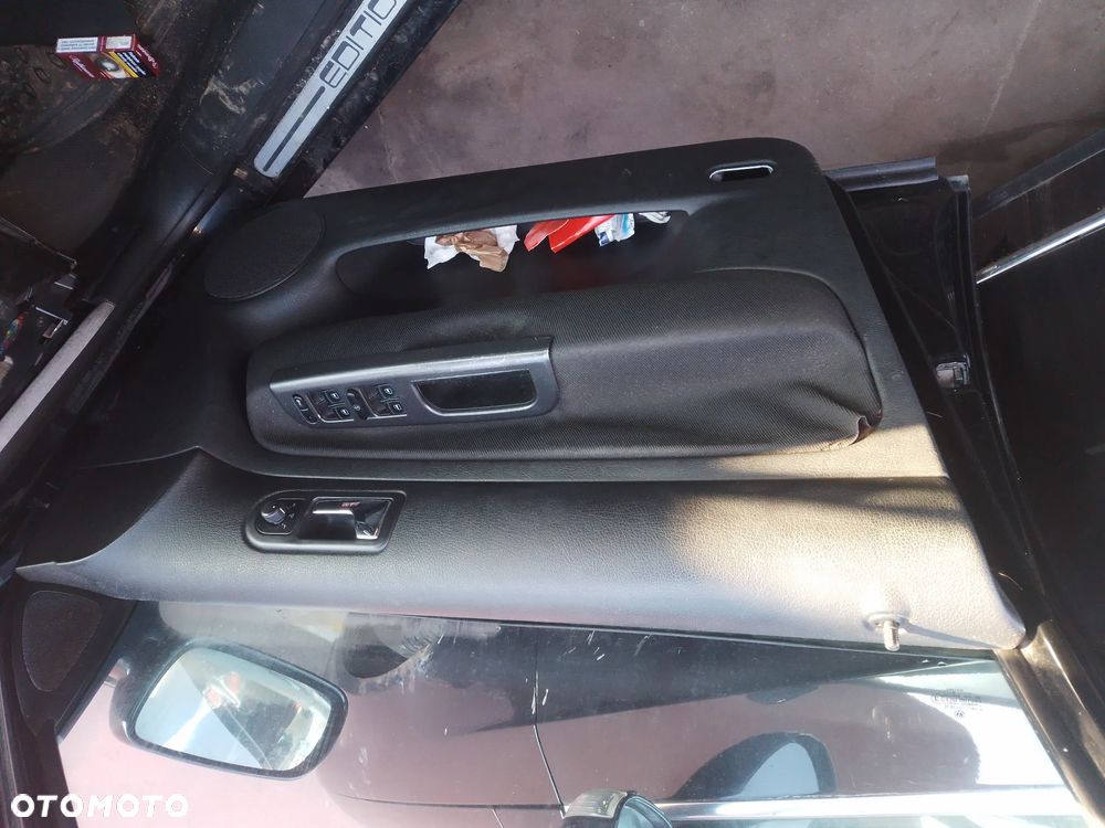 VW BORA   1.9 TDI AUY, AJM   BŁOTNIK PRAWY LEWY PRZÓD LO41/L041 - 17