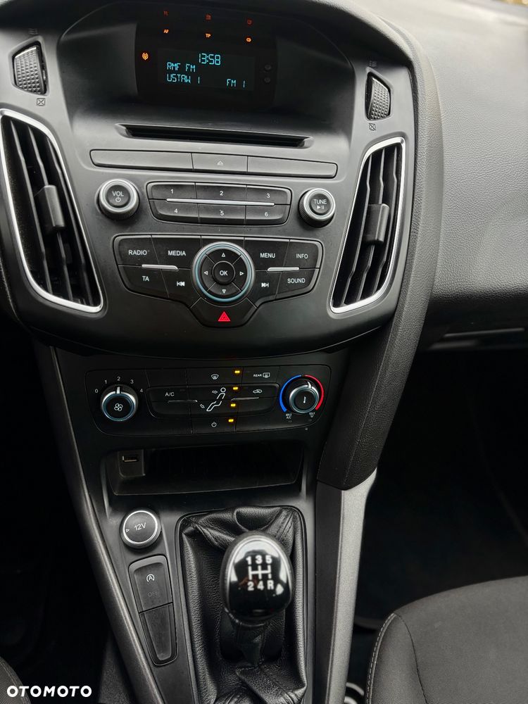 Ford Focus 1.0 EcoBoost Edition - 16