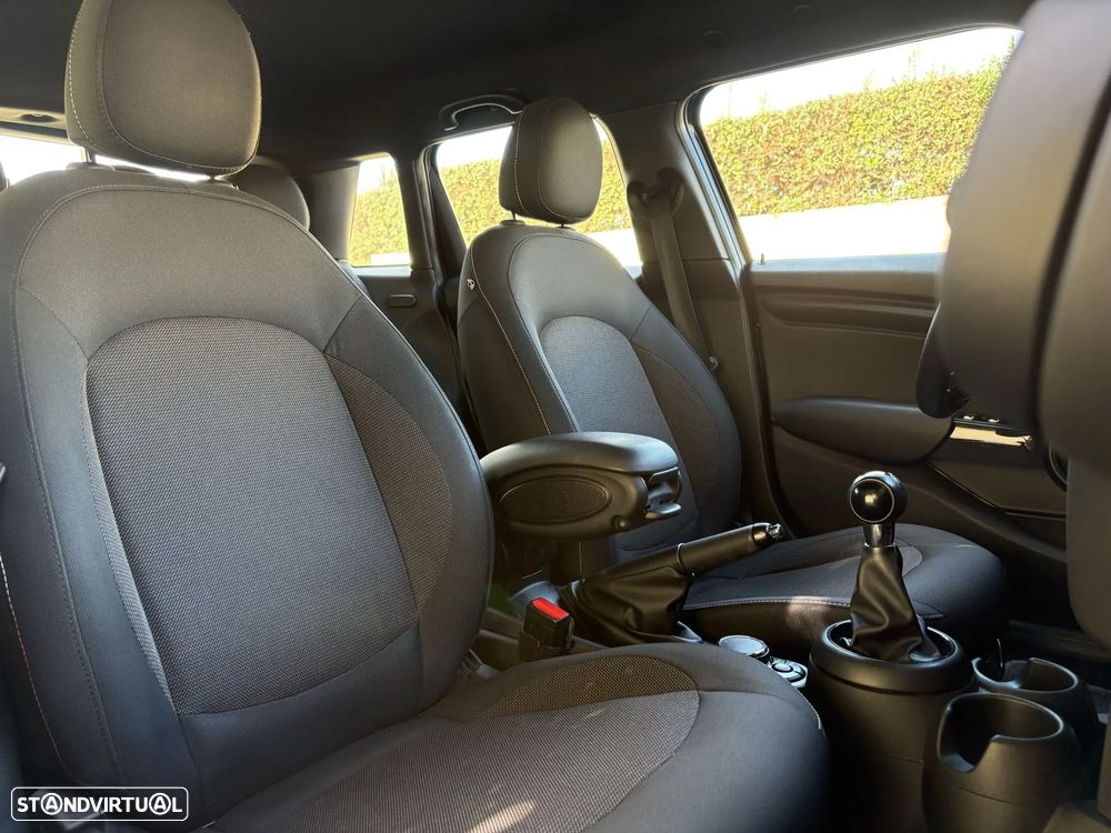 MINI 5 Portas One - 6