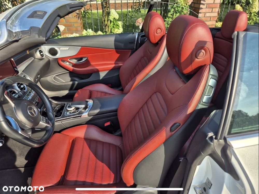 Mercedes-Benz Klasa C 200 4-Matic 9G-Tronic - 13