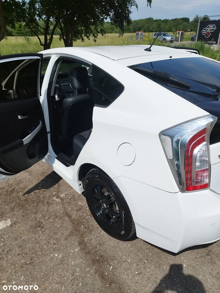 Toyota Prius 1.8 HSD Active - 9