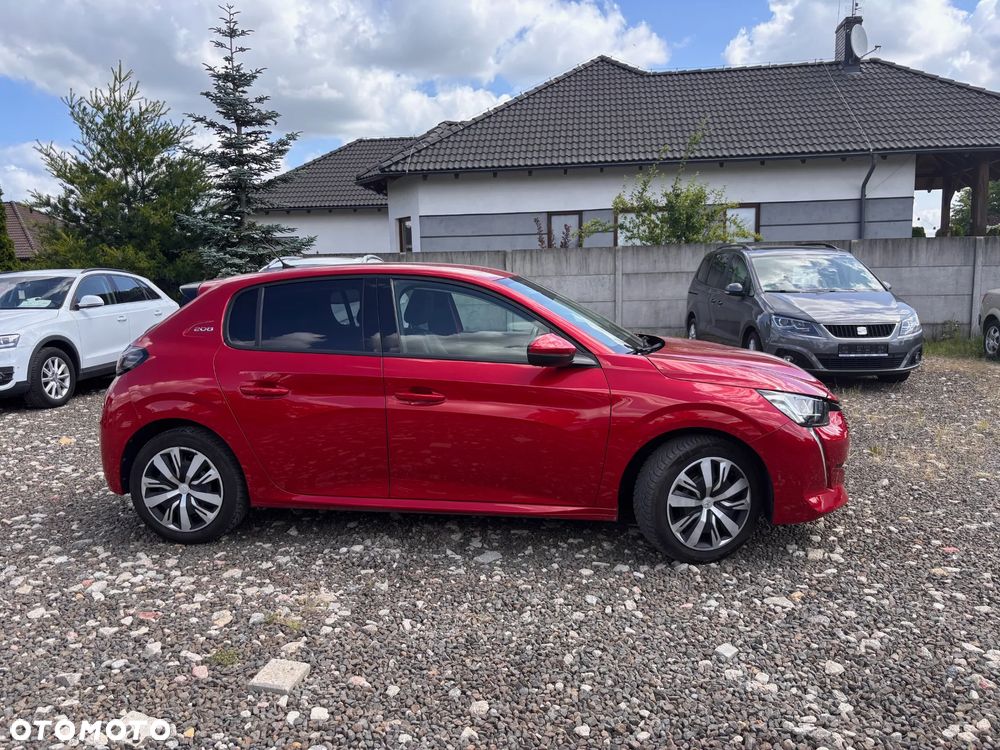 Peugeot 208 PureTech 100 Allure - 4