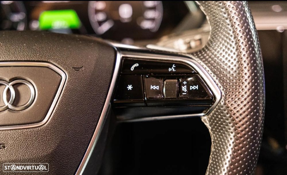 Audi e-tron 55 quattro S line - 26