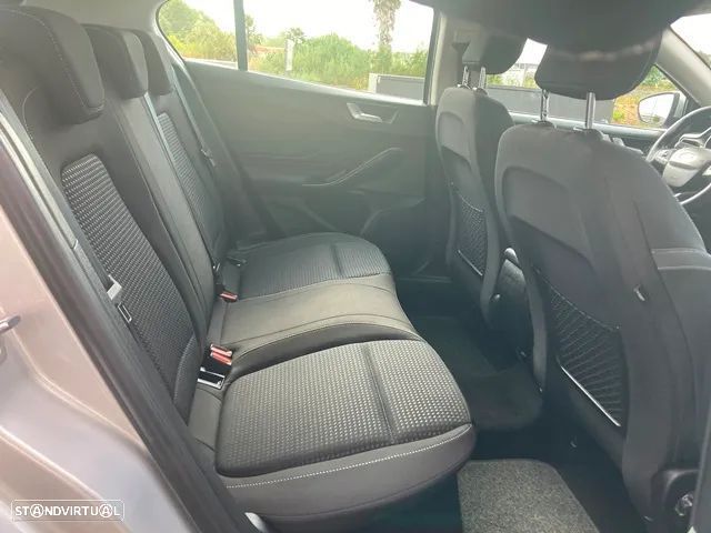 Ford Focus 1.5 TDCi Titanium - 37