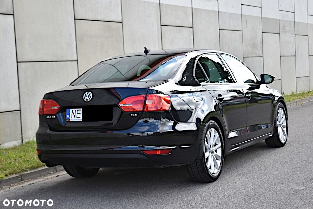 Volkswagen Jetta - 18