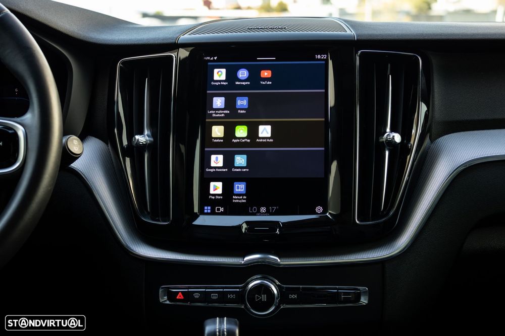 Volvo XC 60 2.0 B4 R-Design Geartronic - 29