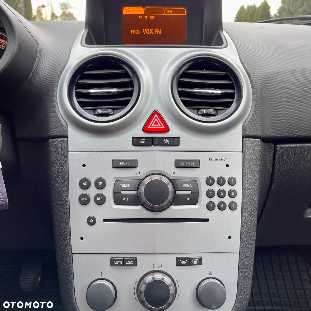 Opel Corsa 1.4 16V Color Edition - 21