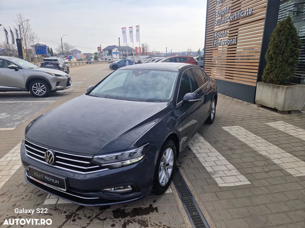 Volkswagen Passat 2.0 TDI DSG Comfortline - 3
