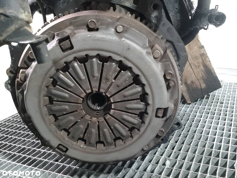 SILNIK TOYOTA COROLLA E12 1CD 2.0 D4D - 7