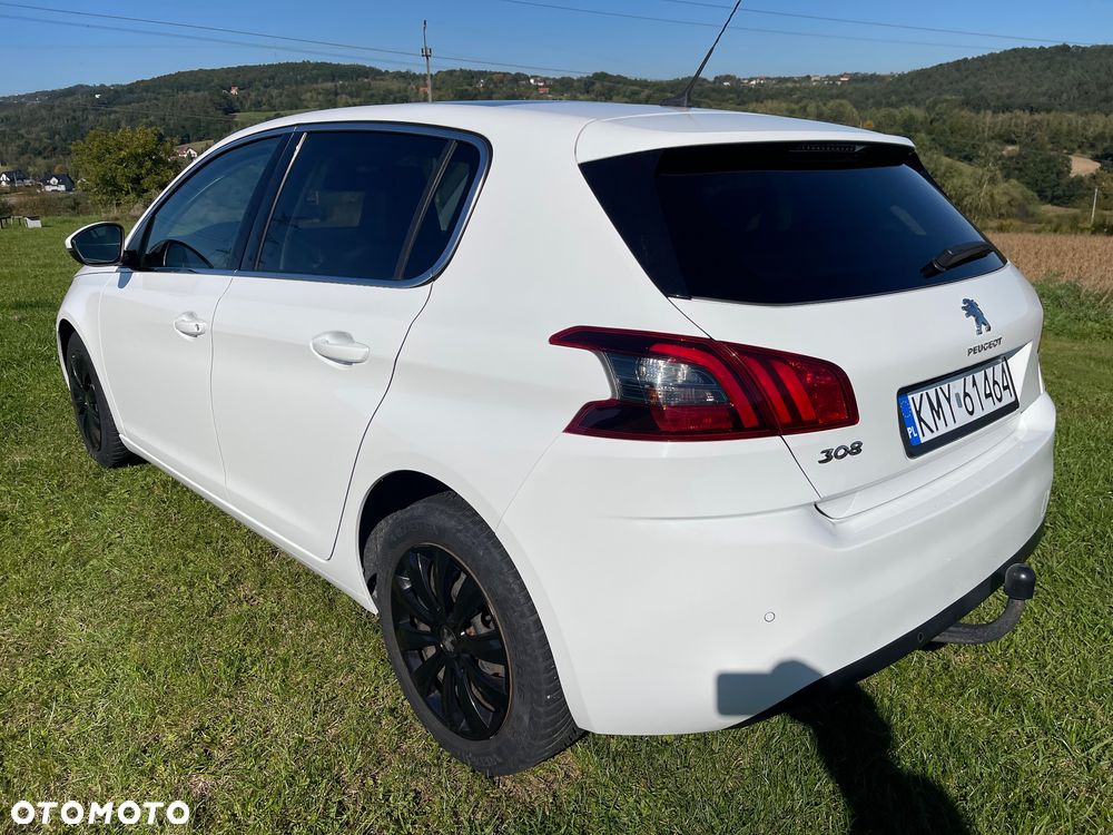 Peugeot 308 1.5 BlueHDi Allure S&S - 11