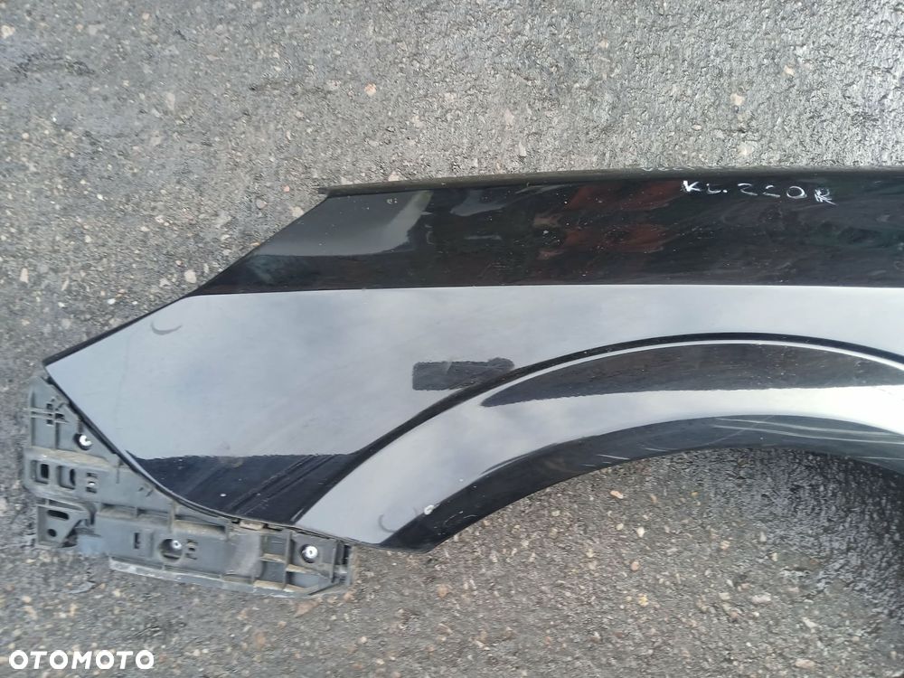 Opel Vectra C Lift Błotnik lewy kod lakieru Z20R - 2