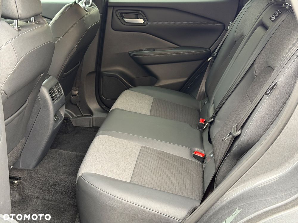 Nissan Qashqai 1.3 DIG-T MHEV N-Connecta - 13