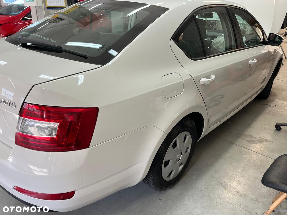 Skoda Octavia 1.6 TDI Active - 4