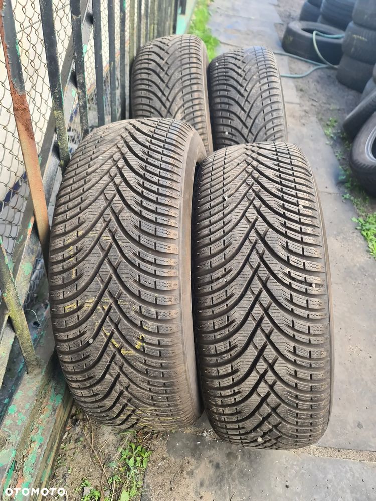 4szt. Opony zimowe BFGoodrich 215/55/17 98V 7mm dot 4324 - 2