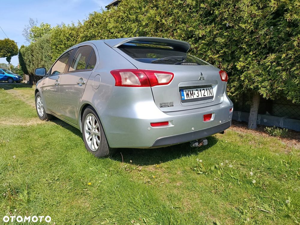 Mitsubishi Lancer 1.6 - 2