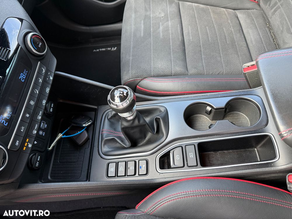 Hyundai Tucson blue 1.6 CRDi 2WD Style - 19