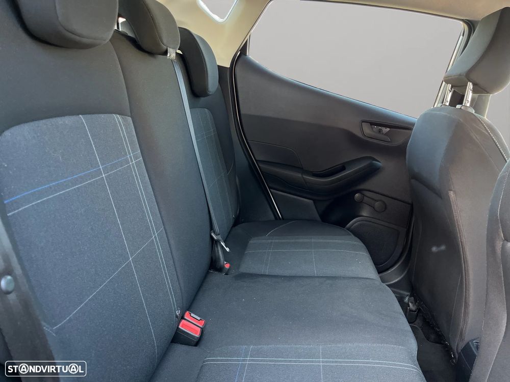 Ford Fiesta 1.0 EcoBoost Active - 19