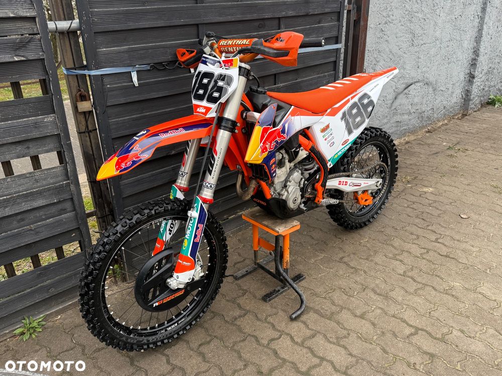 KTM SXF - 8