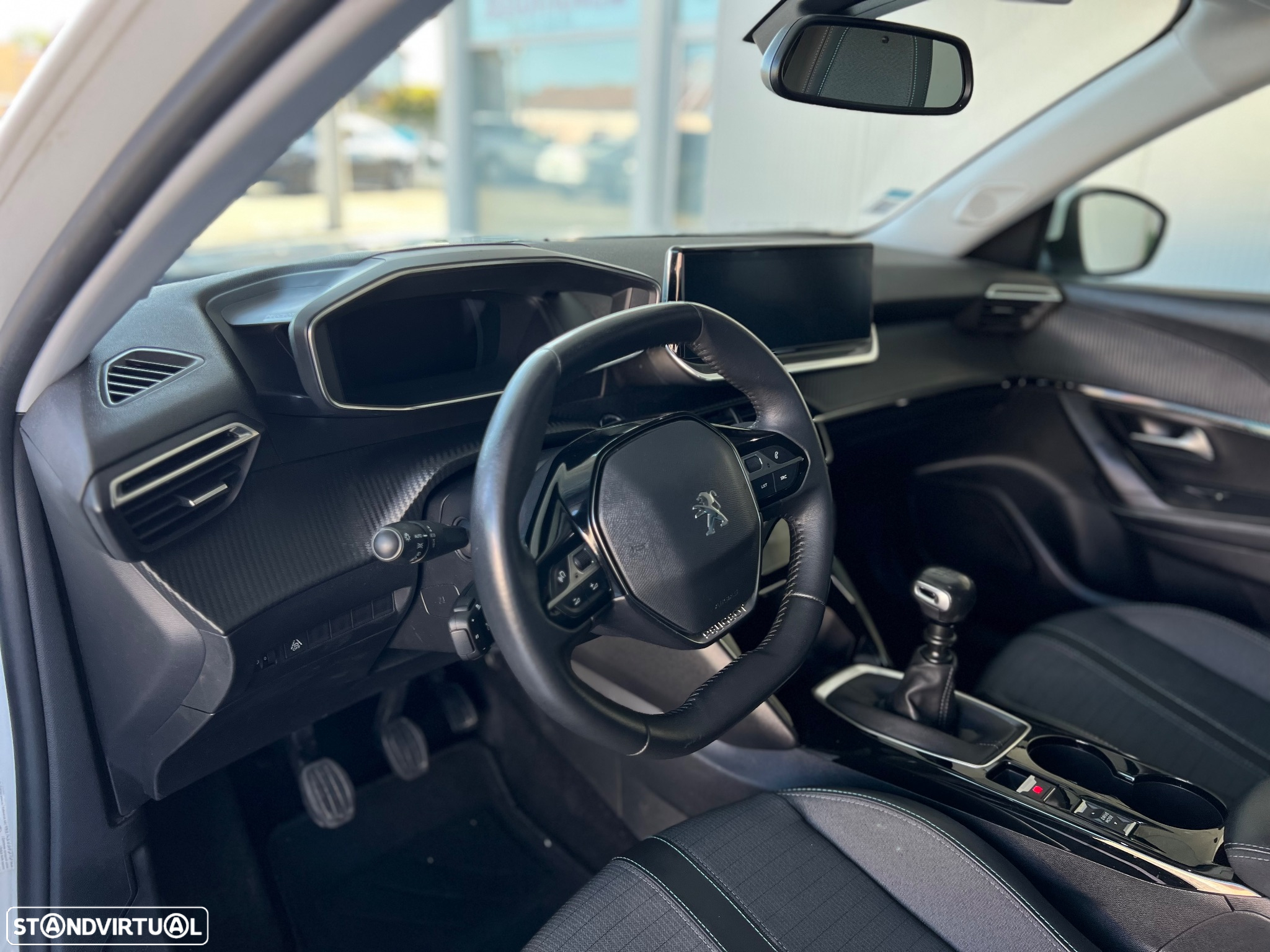 Peugeot 2008 1.5 BlueHDi Allure Pack - 11