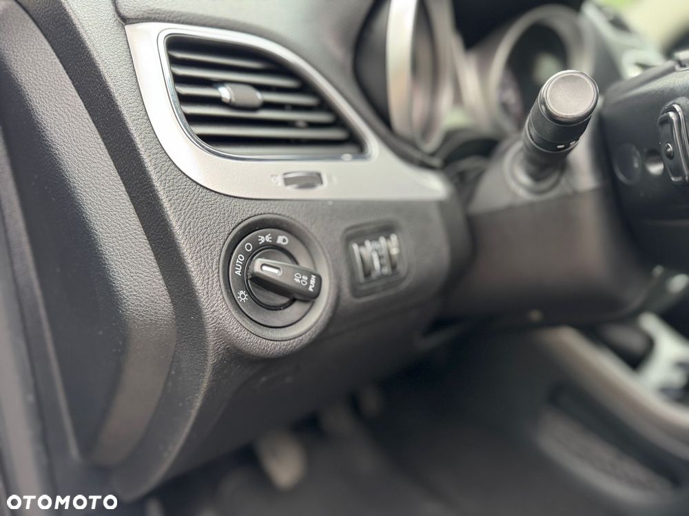 Fiat Freemont 2.0 Multijet 16V DPF Urban - 23