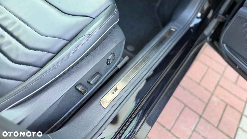 Volkswagen Arteon 2.0 TSI OPF 4Motion DSG R-Line - 18
