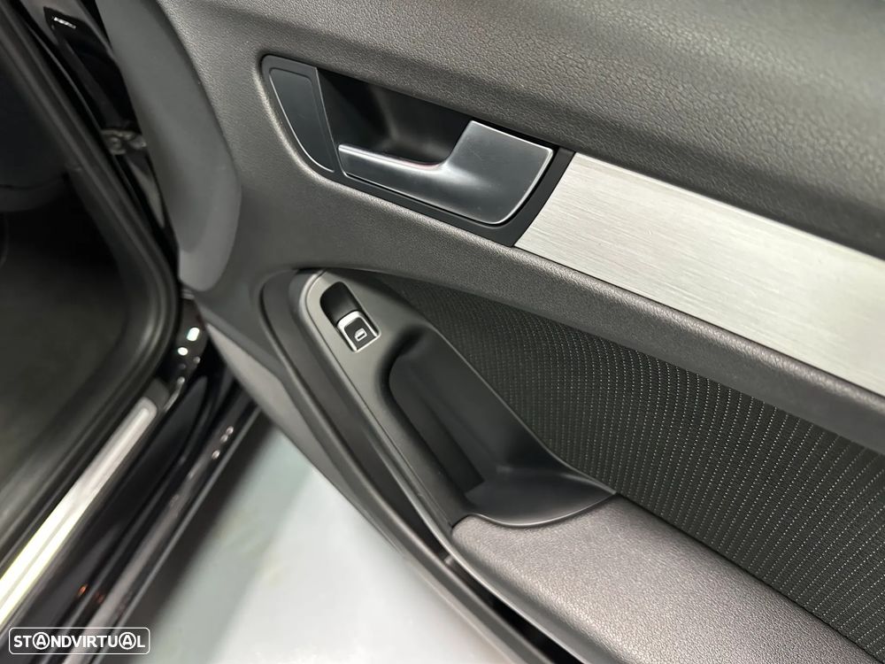 Audi A4 Avant 2.0 TDI multitronic S-line - 20