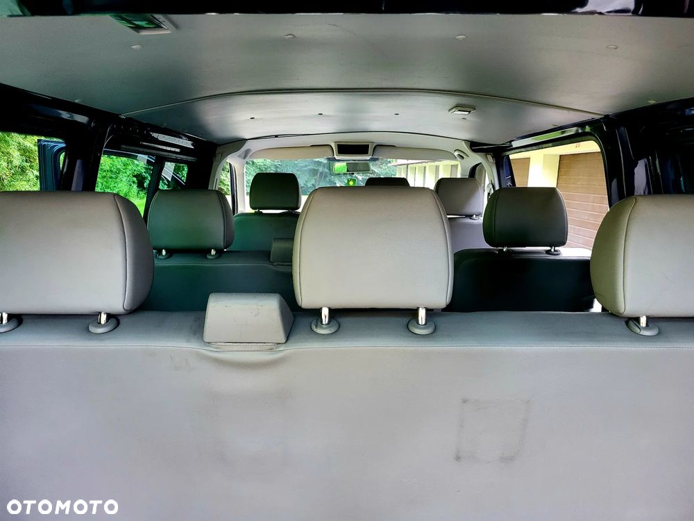 Volkswagen Transporter - 22