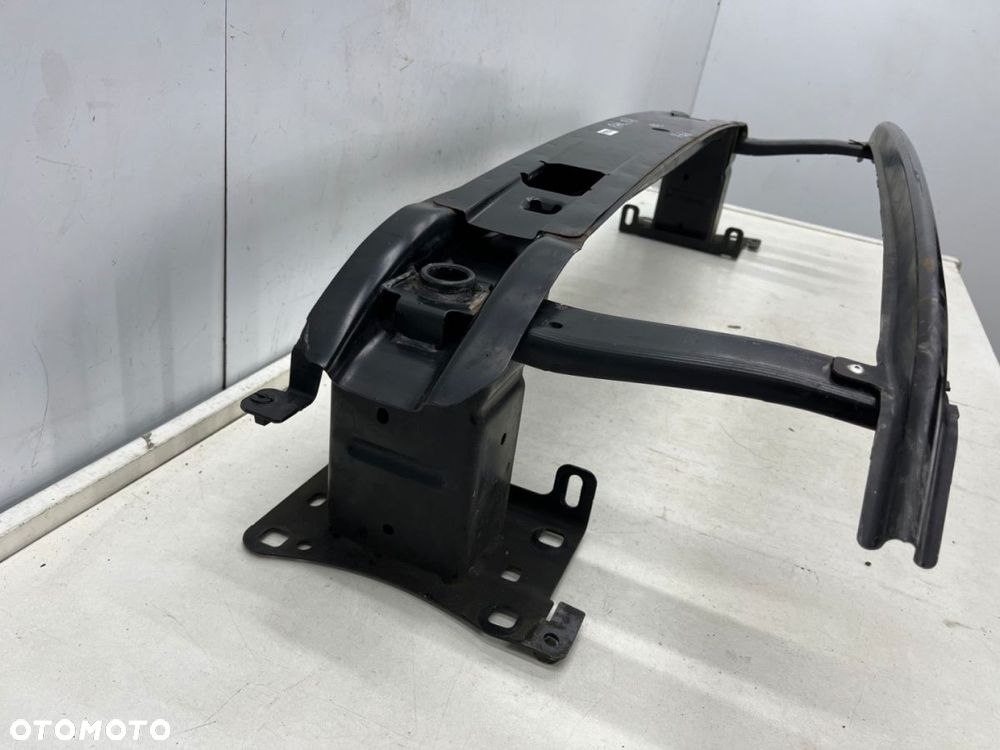 Belka zderzaka VW Passat B8 3G0 14-19r. przedlift przednie wzmocnienie pasa przód 3g0807611 - 3