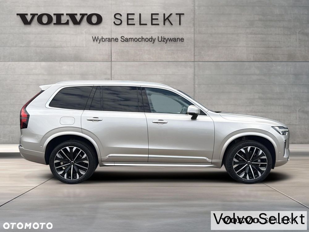 Volvo XC 90 - 8
